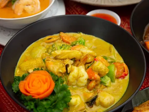 Thai appetizer selection